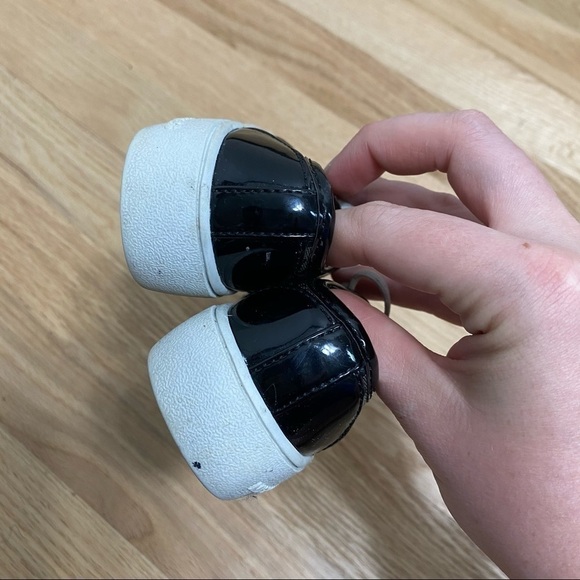 Michael Kors Low Top Sneaker Sz 5 Baby Kids Girls - Picture 5 of 7